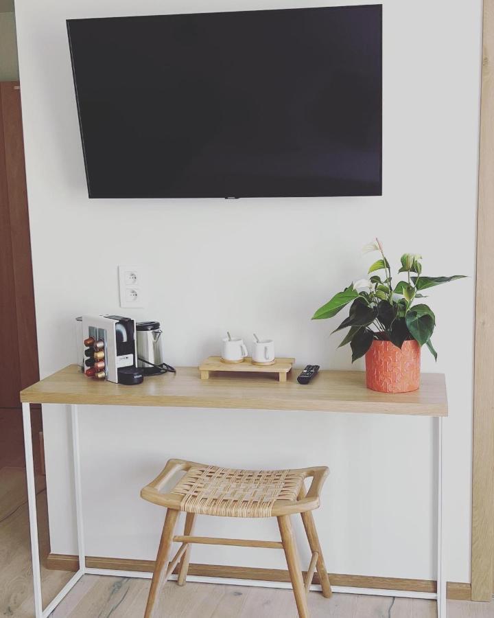 Mina En Family Bed And Breakfast Meise Екстер'єр фото